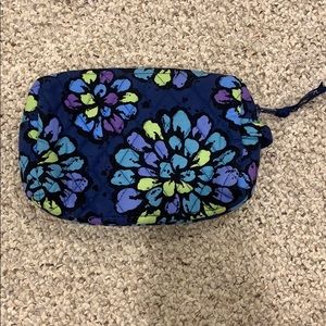 vera bradley medium toilette bag